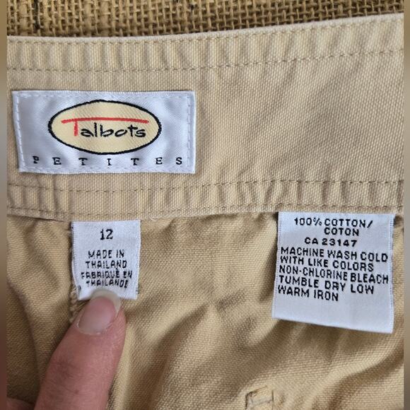 TALBOTS Petites Womens Size 12 Khaki Capris - Picture 5 of 6